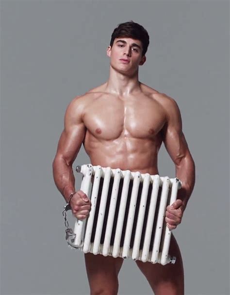 pietro boselli desnudo|Pietro Boselli Nudes — The Sexy Professor Exposed!